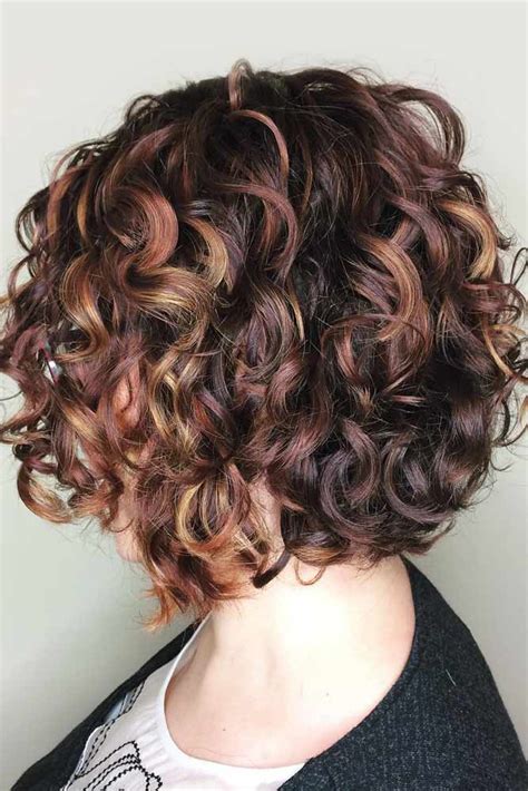 inverted bob haircut for curly hair
