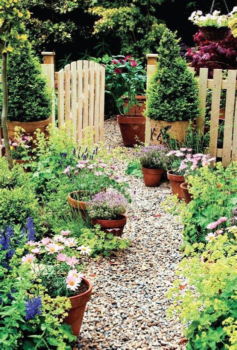 50 Stunning Cottage Style Garden Ideas To Create The Perfect Getaway