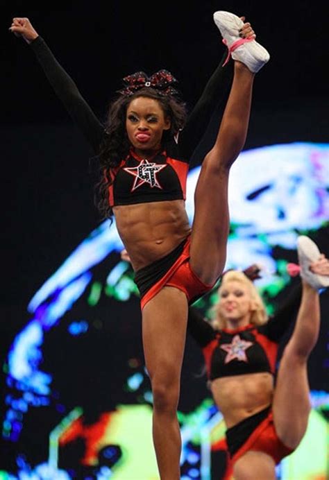 25 Of The Best Cheerleading Fails That Make People Laugh ‘til They Cry Viralnova