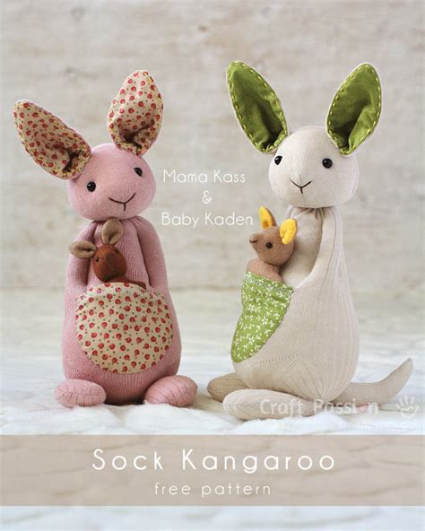 Use fusible interfacing to easily position your pieces and make sewing fast and easy. Pattern and tutorial: Sock kangaroo softie - Sewing