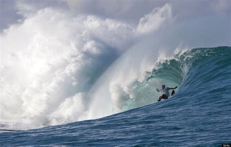 17 Photos Of The Most Gorgeous Surfing Fails Huffpost