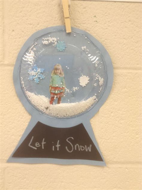 Snow Globes With Clear Plates And Photos Diy Snow Globe Christmas