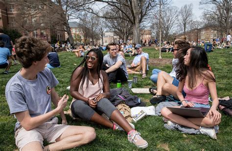 2018 Sex School: Student Bodies
