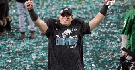 Brent Celek retires after 11 NFL seasons with Philadelphia Eagles