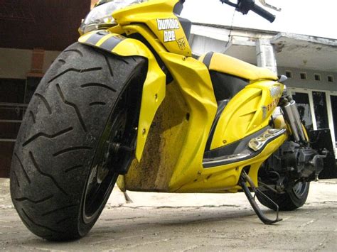 Modifikasi Motor Honda Beat Konsep Lowrider | Ulasan Otomotif