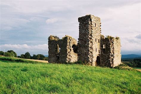 Cluny Crichton Castle Castle Iconic Castles Castle Ruins