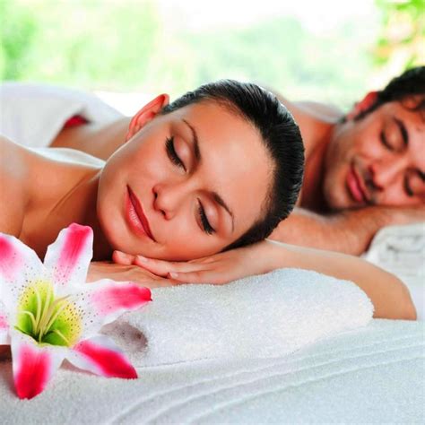 Pin By Aroma Spa And Massage Center In On Aroma Spa And Massage Center In Dubai Deira Couples