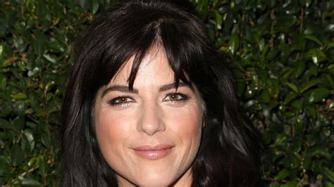 Selma Blair Joins Heathers Tv Series And She Looks Like One Wicked