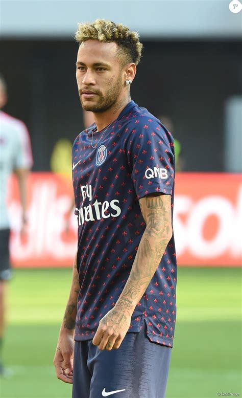 Apr 26, 2021 · neymar jr is the special skin that you can earn in fortnite chapter 2 season 6. Neymar Jr - Match de football de ligue 1 Nice-PSG au stade ...