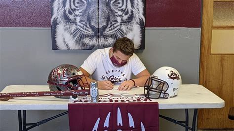 Zachary Evans Officially Signs With Montana Grizzlies On Early Signing