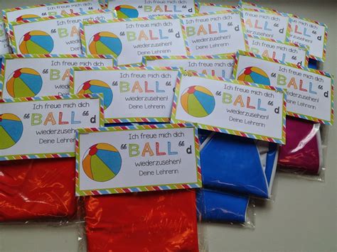 Der erste weg sollte dabei zu dem lehrer führen, der die note erteilt hat. Geschenk zum Abschluss | Geschenke für schüler, Zeugnis ...