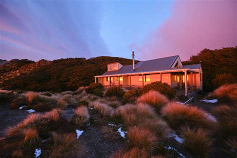 Sunrise Hut Ruahine Forest Park Hiking And Tramping In Nz Wilderness