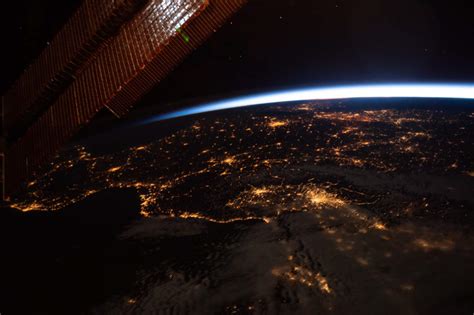 This Is What Earth Looks Like From The International Space Station Photos