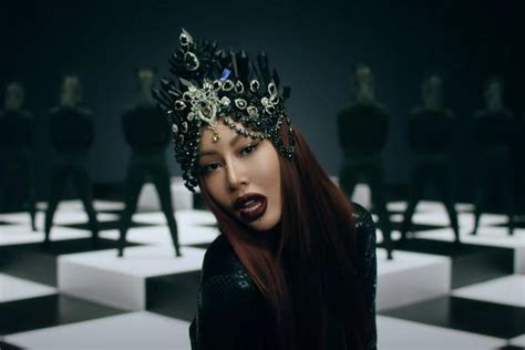 Watch Jessi Exudes Confidence And Sass In What Type Of X Comeback Mv