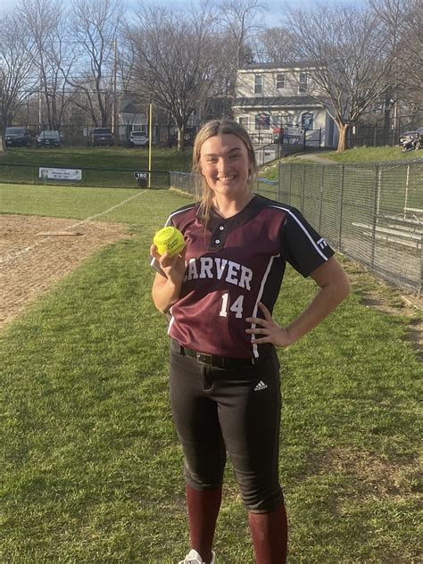 Cmhs Crusader Softball On Twitter Carver Goes To 2 2 With A Big Away