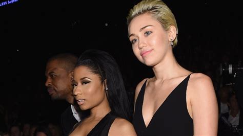 Nicki minaj — va va voom 03:03. Promis, die Nicki Minaj nicht ausstehen können - News24viral