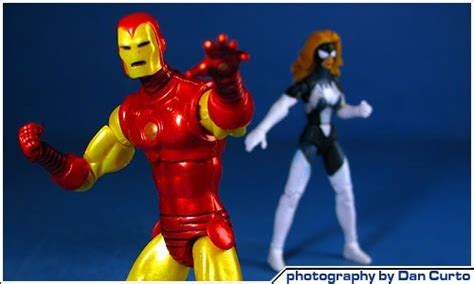 Cool Toy Review Marvel Universe Photo Archive Iron Man And Spider Woman