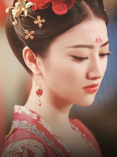 It is based on the novel the concubine of tang: The Glory Of Tang Dynasty 《大唐荣耀》 (Có hình ảnh) | Nướng ...