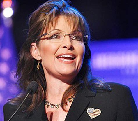 Sarah Palin criticizes Obama administration's handling of Gulf oil 