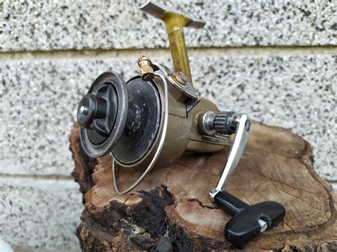 Daiwa Vintage Fishing Reel Japanese Fishing Reel Sporting Etsy