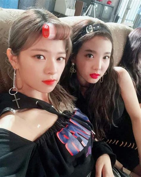 ≡ Twicetagram Updates Happyjeongyeonday Twice 트와이스ㅤ Amino