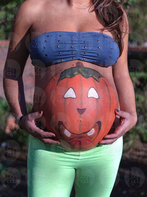 Maternity Happy Halloween Pumpkin Body Painting
