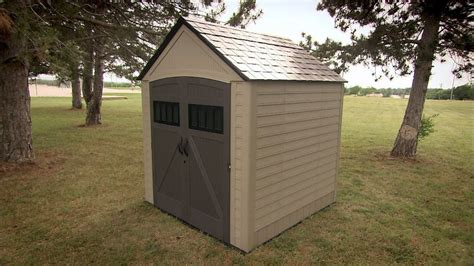 Storage sheds make life easy for a homeowner seeking added storage space for tools, garden equipment, lawn mowers, motorcycles, lawn decorations, and more. Storage Sheds | How It's Made - YouTube