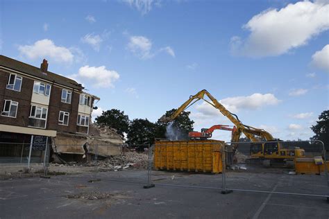 Maidstone Demolition Work Starts On Shops In Wallis Avenue As Part Of Golding Homes Park Wood