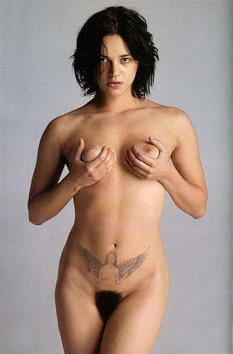 Naked Asia Argento Added 07192016 By Bot