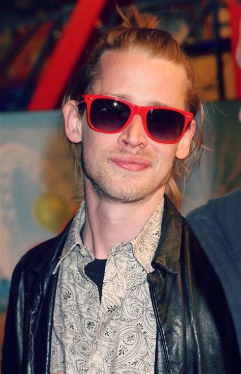 Macaulay Culkin Hollywood Monster Party Celebs Celebrities Square Sunglasses Men Rayban