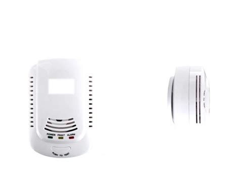 When there's gas leaking in your house, the detector will give out the voice and valve will close automatically. Good quality Intelligent human voice independent 9V ...
