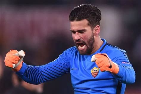 Brazil Legend Says Liverpool Target Alisson Can Become World S No Goalkeeper And Is Already