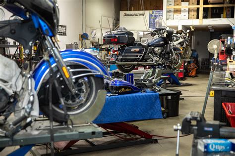 Service | Destination Cycles