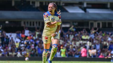 Katty Martínez vuelve a la cima de goleo histórico de la Liga MX