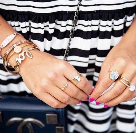 23 Fashion Insiders With Stunning Engagement Rings Pretty Engagement