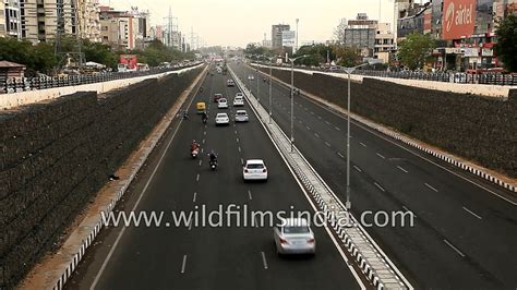 Smooth Flow Of Traffic On Sarkhej Gandhinagar Highway In Ahmedabad