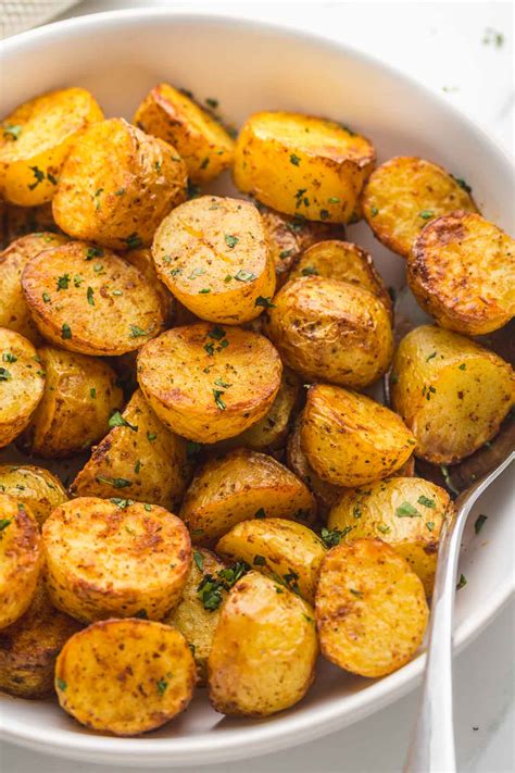 On a plate, mix together flour, dry mustard, 1/2 teaspoon salt, and 1/4 teaspoon pepper. Easy 20-Minute Air Fryer Roasted Potatoes - Little Sunny ...