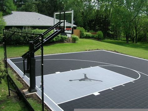 Junior high courts can be even smaller at 74 feet long x 42 feet wide. Outdoor Jordan Basketball Court in Backyard | Basketball ...