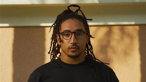 Johnson himself moved to west berlin at this time. Jakob Johnson ist angekommen - BeimFootball.de - Ein NFL-Blog