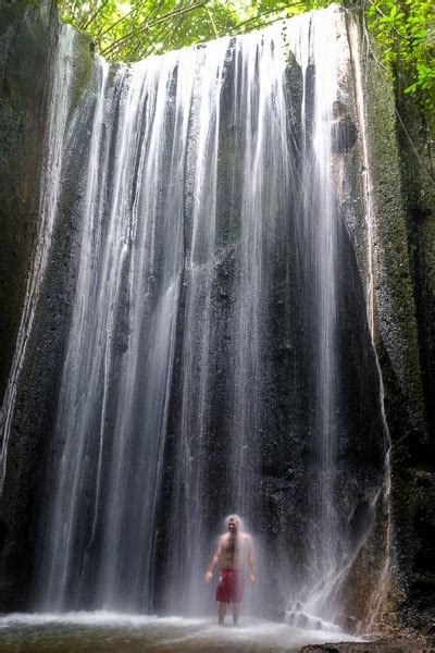 Tukad Cepung Waterfall In Tembuku Bali How To Visit From Ubud