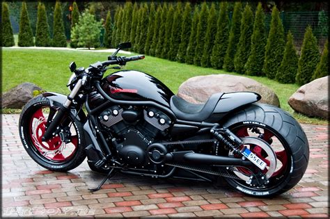 Harley davidson is the premier american motorcycle manufacturer, and here are our thoughts on the top 10 models they've released over the years. Best Harley Davidson chopper image gallery | Motorcycle Island