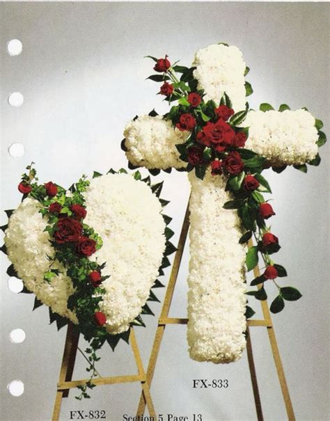 45 Beautiful Funeral Arrangements Ideas Easy To Make It 0841 Funeral