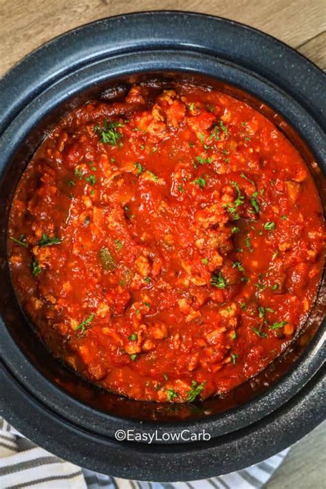 Roasting a chicken is out of the question because cranking up your oven for two hours when it's ninety degrees outside is masochism. Slow Cooker Chicken Spaghetti Sauce (Super Simple!} - Easy ...