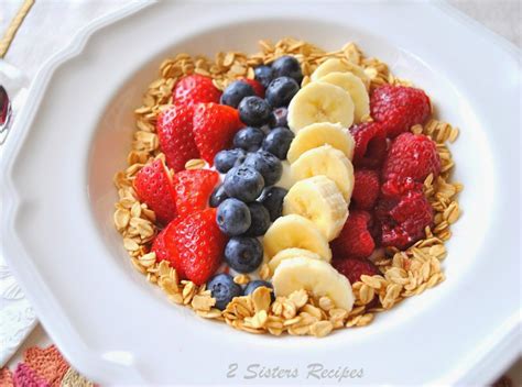 Breakfast Parfait With Greek Yogurt Fresh Berries And Granola 2