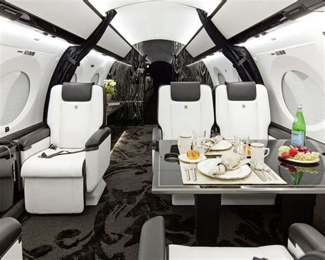 The gulfstream g650 is a large business jet produced by gulfstream aerospace. 2015 Gulfstream G650ER Luxury - Check this jet out for ...