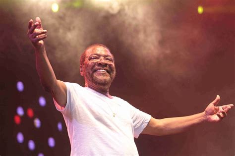 Página oficial do cantor martinho da vila. Martinho da Vila fala sobre estar na faculdade aos 79 anos ...