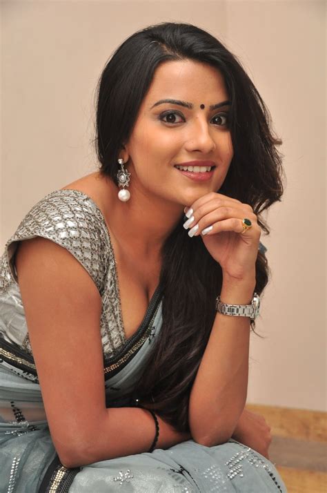 Actress Jyothi Seth Glam Photos Telugu Actress Gallery