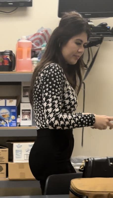 thick latina coworker pt 8 tight jeans forum