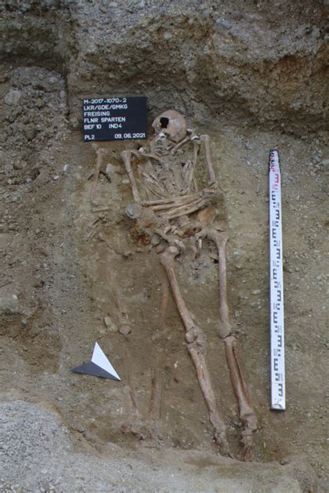 Medieval Skeleton With Prosthetic Hand Found In Bavaria The History Blog