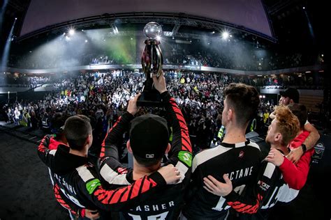 Call Of Duty Pros Tell Us How The Casual Crowd Can Get Into Competitive